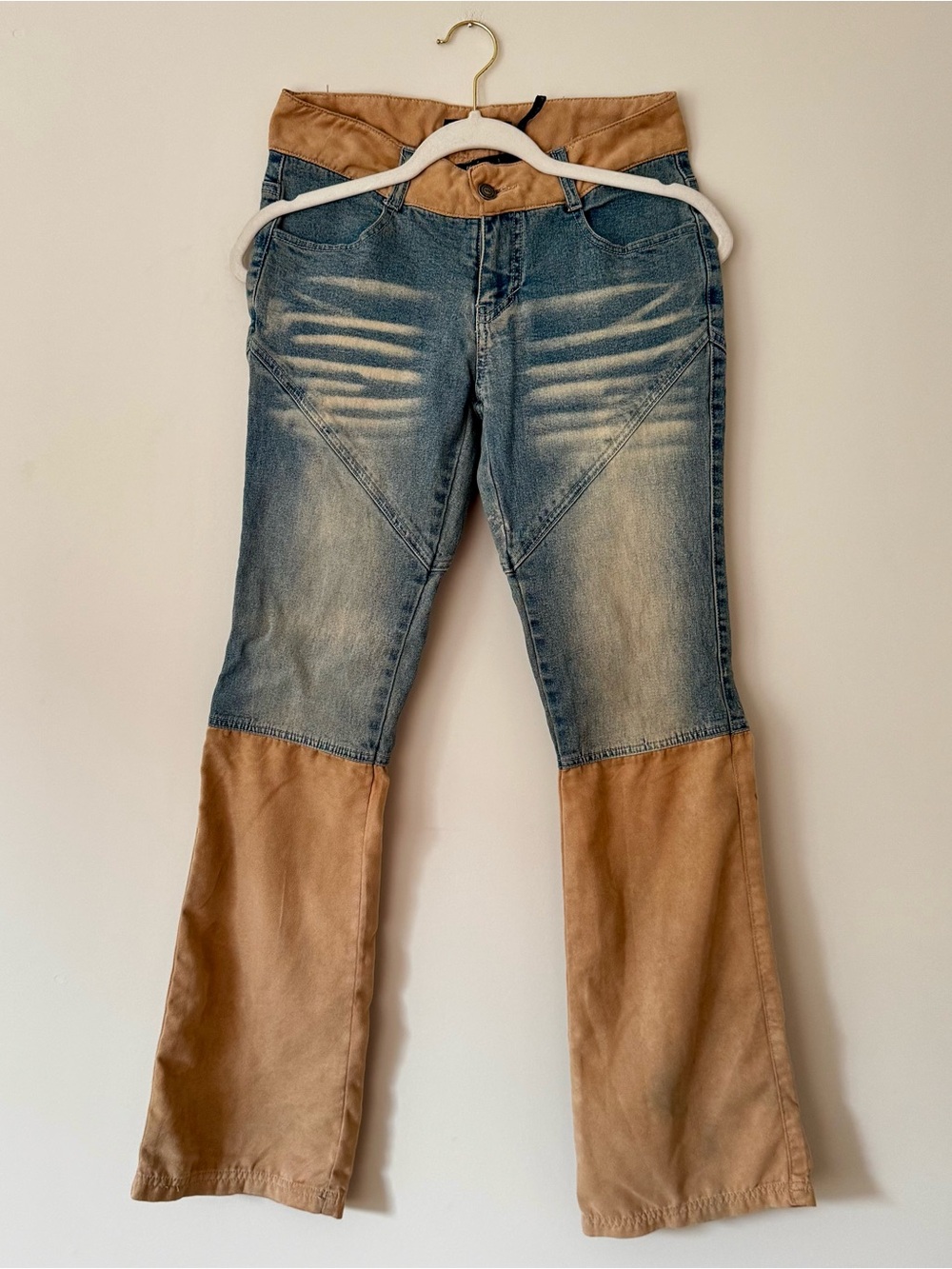 Y.O.Y.O. Y2K Distressed Low Rise Bootcut Jeans w/ Faux Suede Panels – Size 7